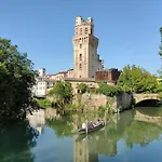 Comodo Alla Fiera Di Padova, Con Stile - Kaloo